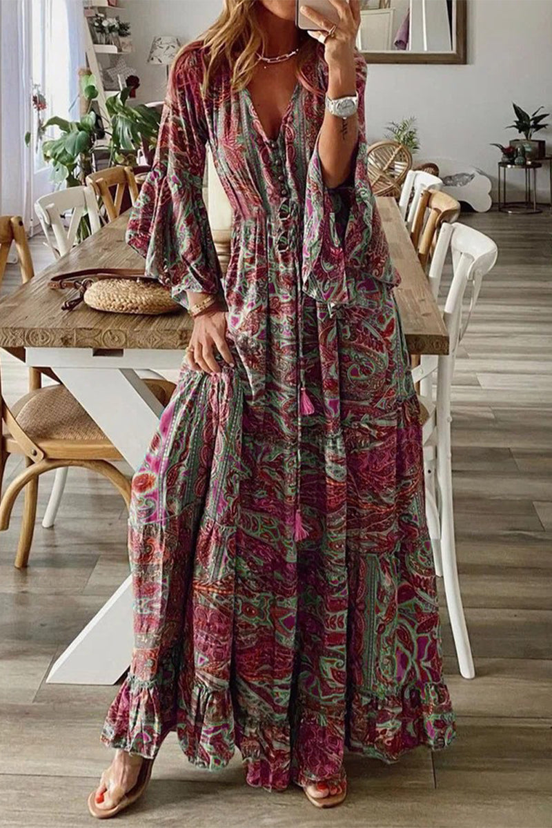 Robe Bohème à Col V avec Manches Évasées en Trompette