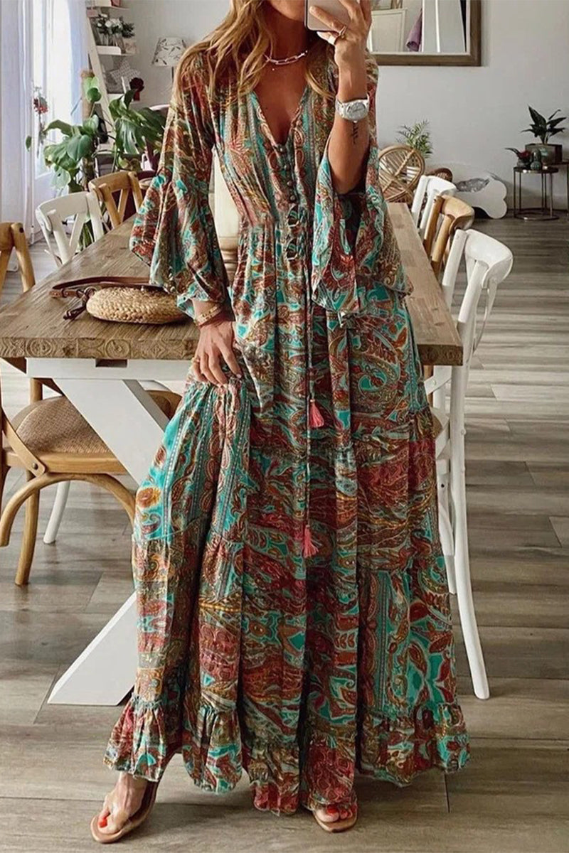 Robe Bohème à Col V avec Manches Évasées en Trompette