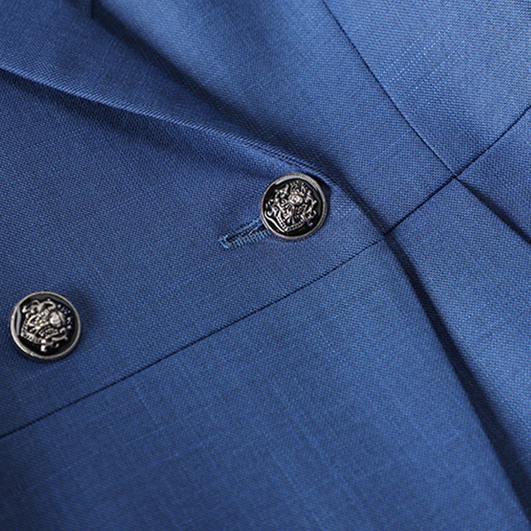 Elena – Ensemble de Costume Luxueux