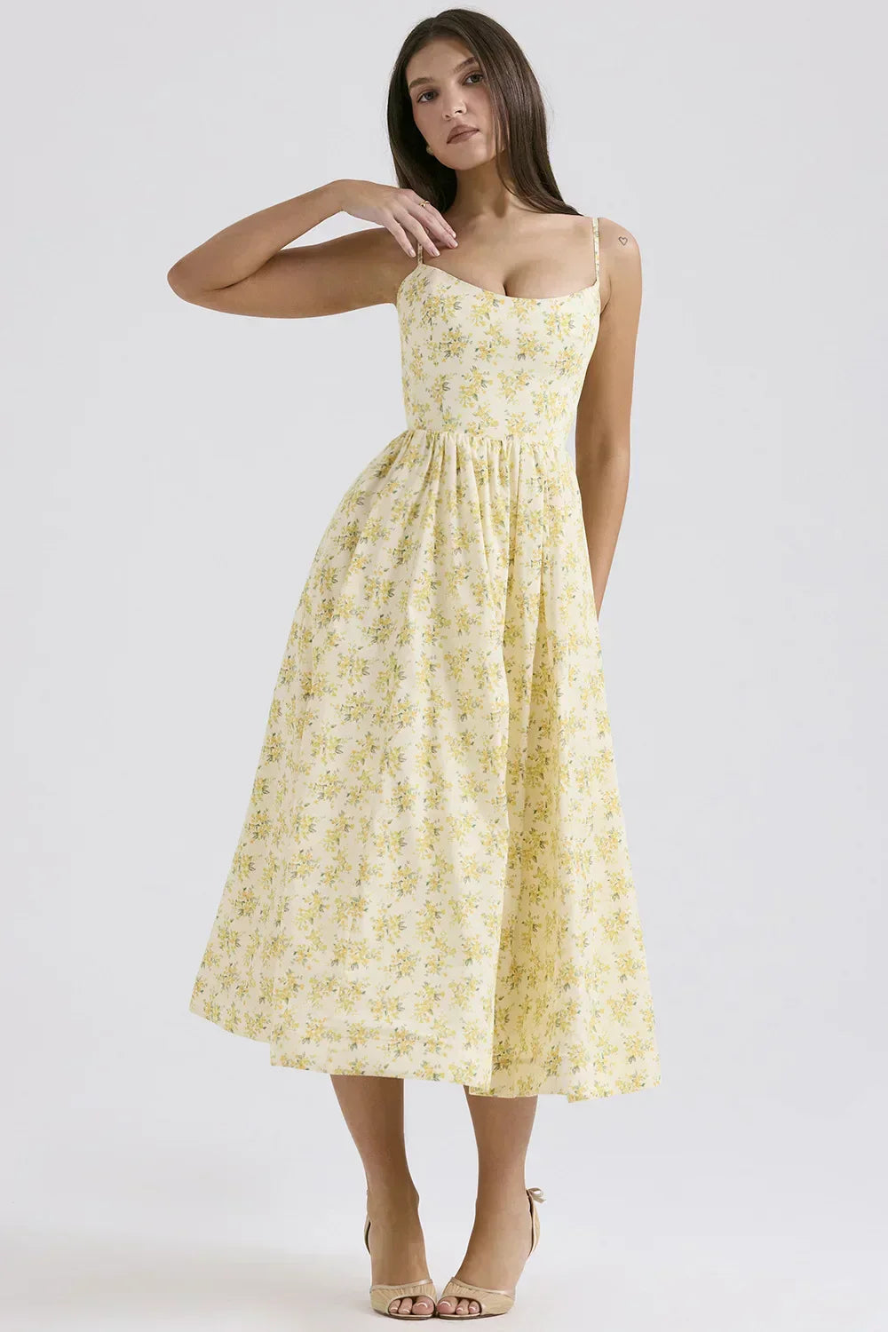 Robe Emilia - Élégance sophistiquée