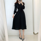 Robe Évasée Chic avec Décolleté en V et Manches Bouffantes