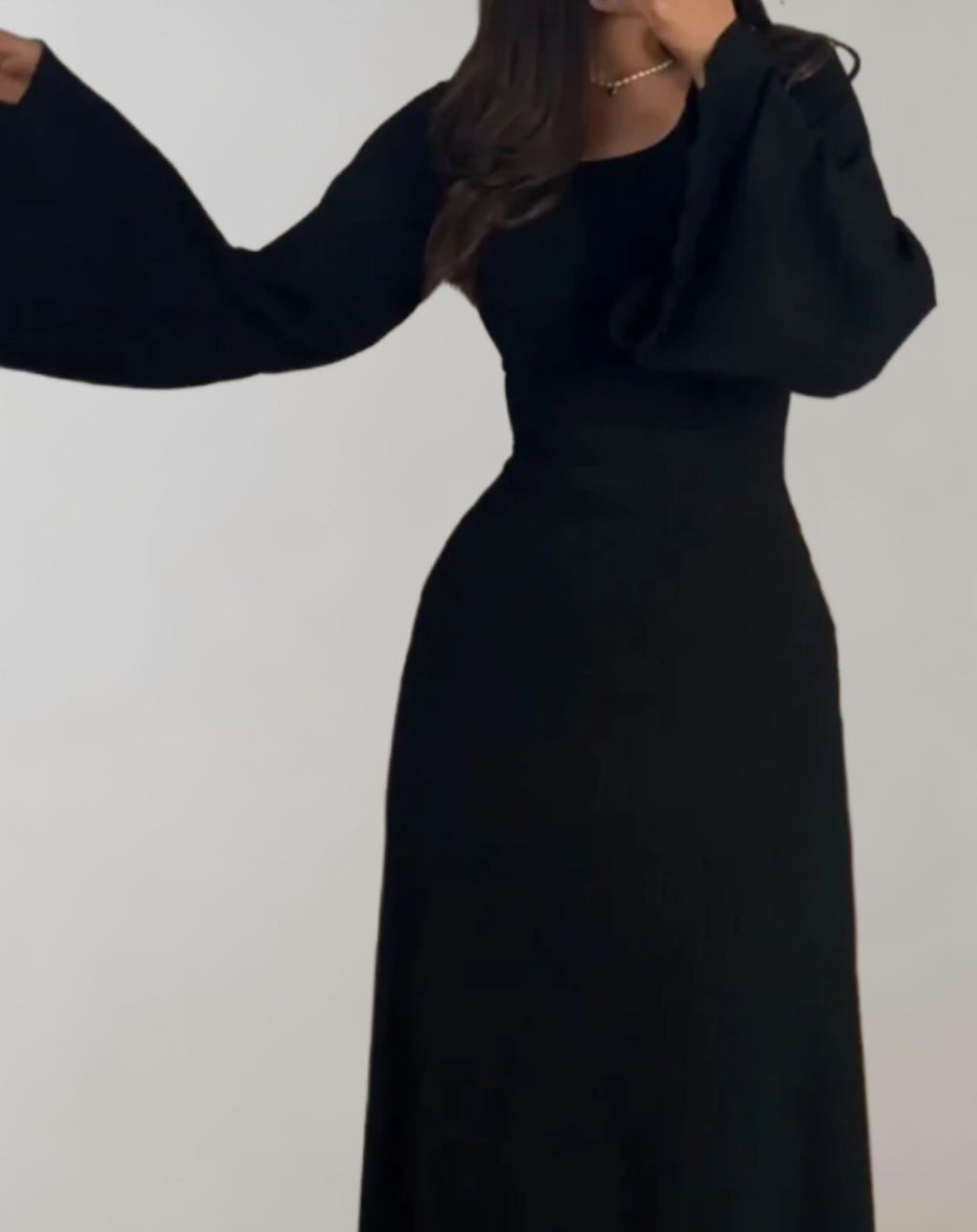 Robe Bodycon Femme à Col Rond et Manches Longues | Noemie